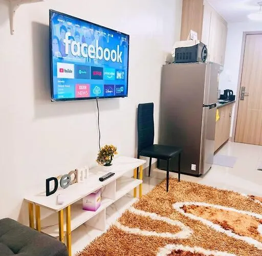 Shabby Chic & Contemporary Apartment